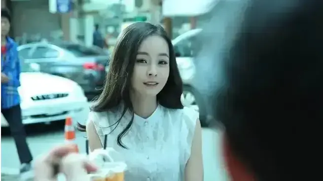 《继母》4K超清无删减全集在线看 - 国语中字/无广告 - 后妈双技能重组家庭，这个继母甜宠剧！