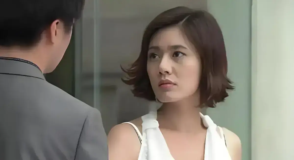 《年轻的母亲》全集免费在线观看-高清无删减完整版-当女婿与年轻岳母产生伦理冲突，整个家庭陷入疯狂旋涡-在线畅看《年轻的母亲》