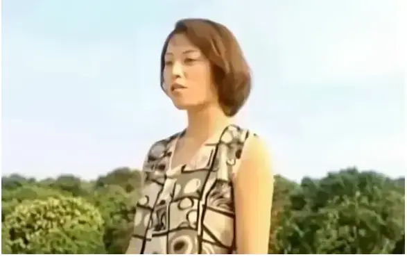 4K超高清《农民伯伯乡下妹2》未删减免费看 - 乡土伦理片经典呈现 - 《农民伯伯乡下妹2》篱笆墙边的动人故事 - 星辰影院流畅播放