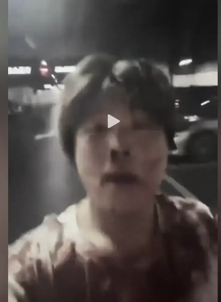 免费看《深圳网红赵俊逸被打视频》，1080P超清无广告，深圳网红赵俊逸被打视频事件还原全集在线，网盘可下载！