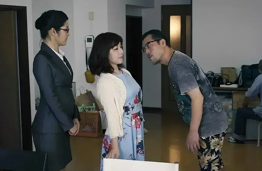 《春情荡漾》4K超高清日影免费观看-《春情荡漾》蓝光无删减版迅雷云盘全片资源