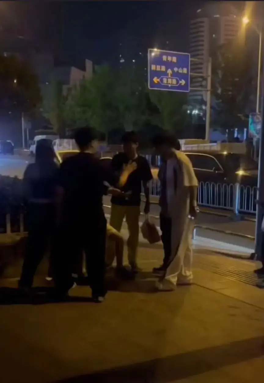 《事件实录》全记录1080P超清HD在线播放，无广告流畅体验，夸克网盘、百度网盘轻松下载！